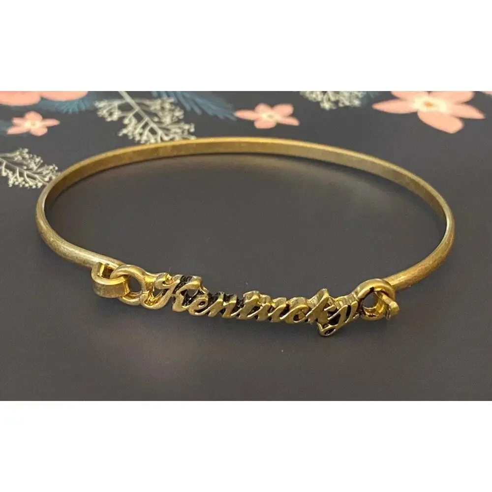 Kentucky Script Gold Hook Bracelet UK